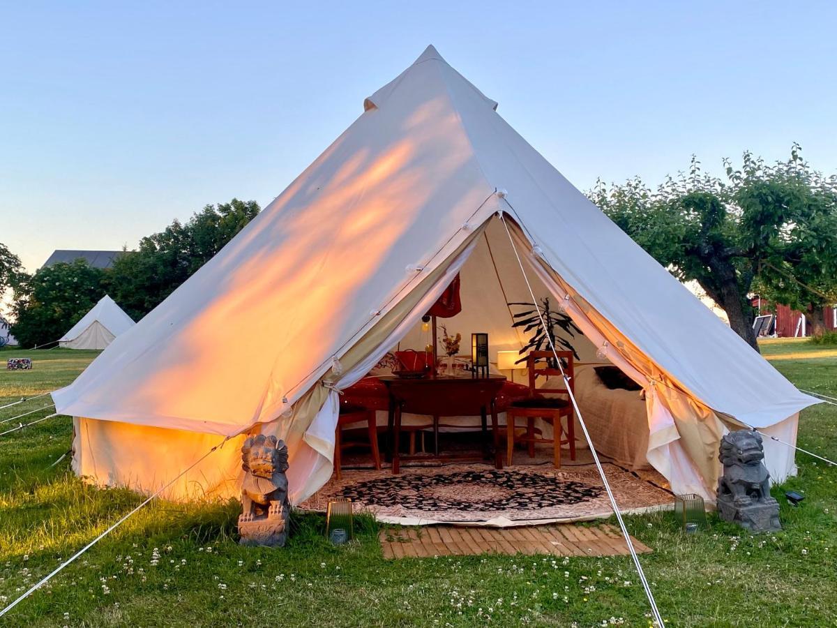 Hotel Soerby Glamping Klockrike Exterior foto