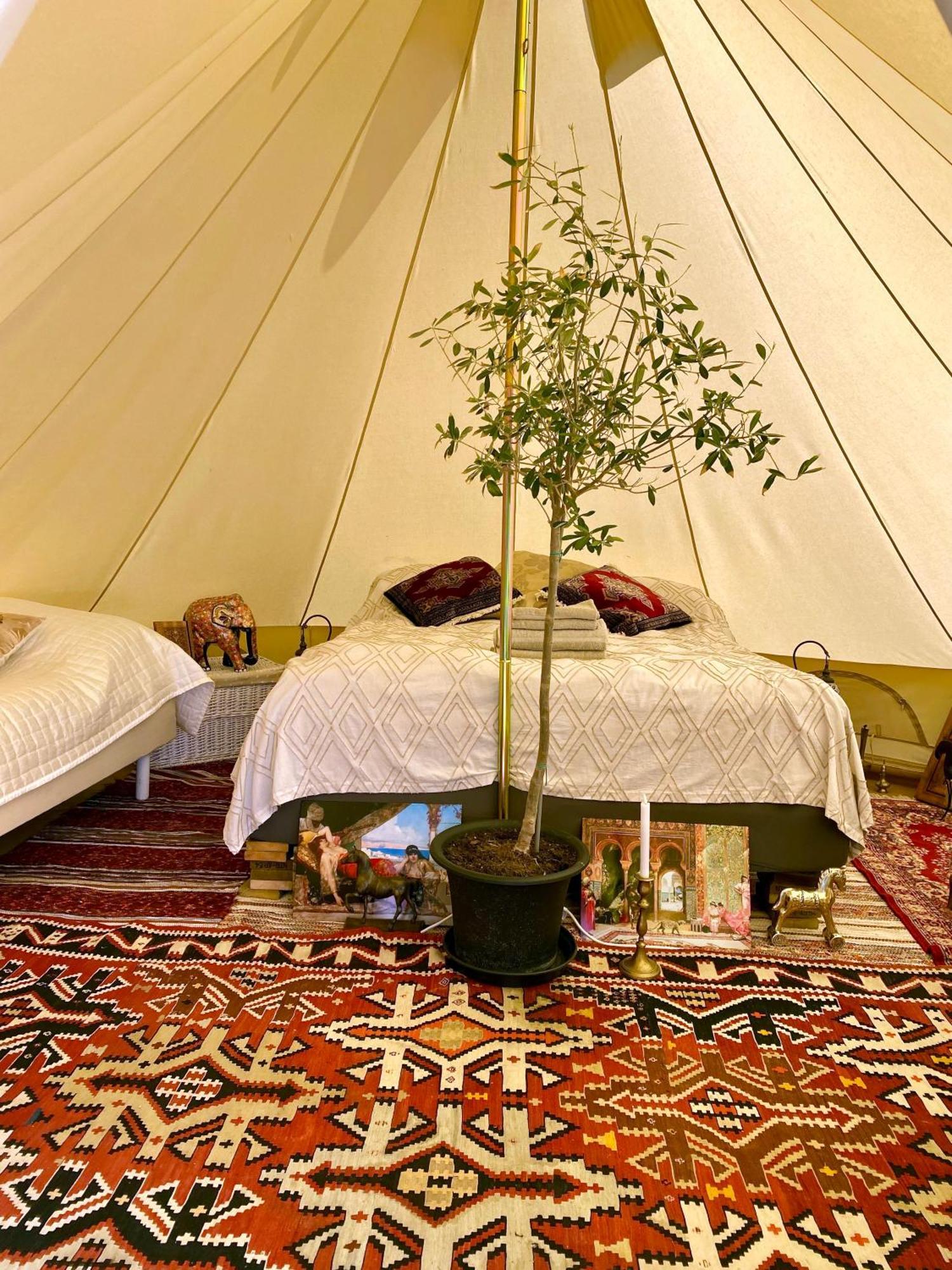 Hotel Soerby Glamping Klockrike Exterior foto
